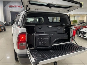 Пикап Toyota Hilux 2021 года, 4497000 рублей, Солонцы