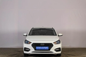 Седан Hyundai Solaris 2017 года, 1259000 рублей, Тюмень