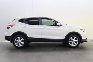 Внедорожник Nissan Qashqai 2018 года, 1760000 рублей, Брянск