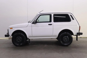 Внедорожник ВАЗ (LADA) Niva 2023 года, 850000 рублей, Брянск