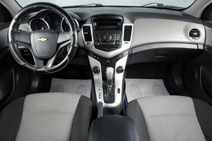 Седан Chevrolet Cruze 2012 года, 719000 рублей, Тюмень