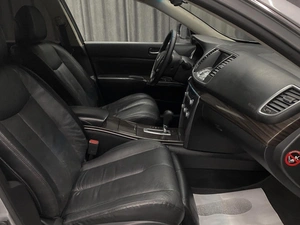 Седан Nissan Teana 2011 года, 1020000 рублей, Красноярск