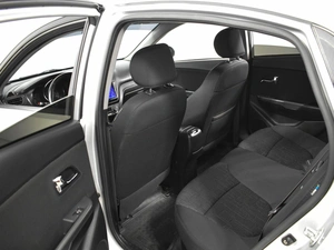 Седан Kia Rio 2014 года, 819100 рублей, Казань