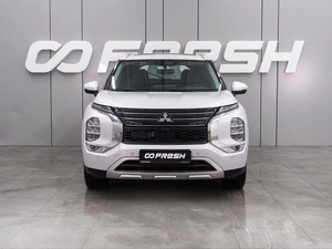 Внедорожник Mitsubishi Outlander 2022 года, 3819000 рублей, Воронеж