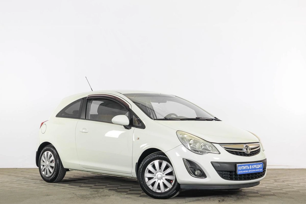 Хетчбэк Opel Corsa 2011 года, 539000 рублей, Тюмень