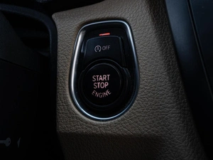 Седан BMW 3 серия 2013 года, 1300000 рублей, Краснодар