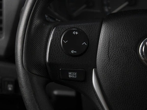 Седан Toyota Corolla 2014 года, 1100000 рублей, Омск