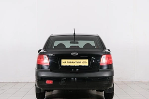 Седан Kia Rio 2006 года, 499000 рублей, Красноярск