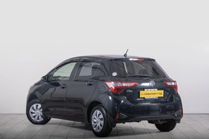 Хетчбэк Toyota Vitz 2019 года, 1069000 рублей, Томск