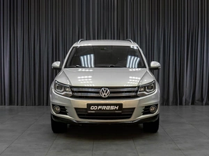 Внедорожник Volkswagen Tiguan 2012 года, 1299000 рублей, Тюмень