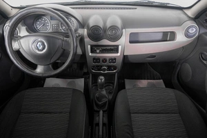 Хетчбэк Renault Sandero 2011 года, 479000 рублей, Кемерово