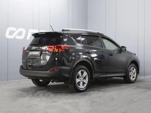 Внедорожник Toyota RAV4 2014 года, 1750000 рублей, Омск