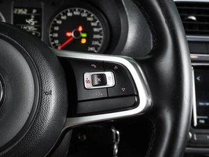Седан Volkswagen Polo 2019 года, 1184000 рублей, Воронеж