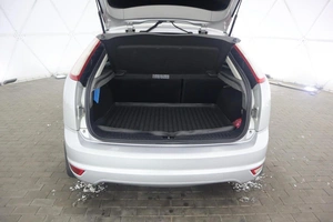 Хэтчбек Ford Focus 2010 года, 650000 рублей, Орёл