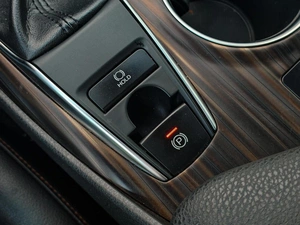 Седан Toyota Camry 2019 года, 2825040 рублей, Краснодар