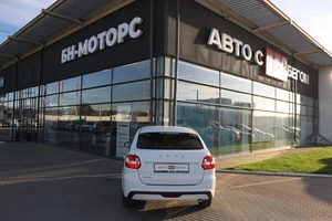 Седан ВАЗ (LADA) Granta 2023 года, 860000 рублей, Мирное