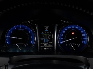 Седан Toyota Camry 2015 года, 2219000 рублей, Тюмень