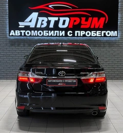 Седан Toyota Camry 2017 года, 2407000 рублей, Красноярск