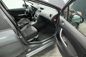 Хэтчбек Peugeot 308 2010 года, 555000 рублей, Курск