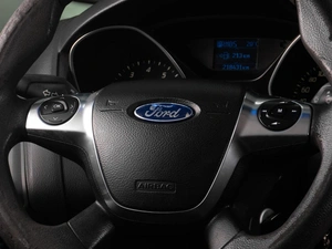 Седан Ford Focus 2013 года, 749000 рублей, Тюмень