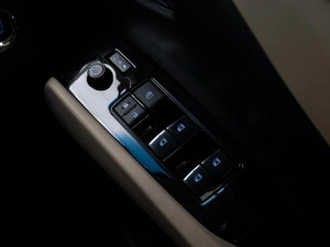 Минивэн Toyota Vellfire 2018 года, 4640000 рублей, Краснодар