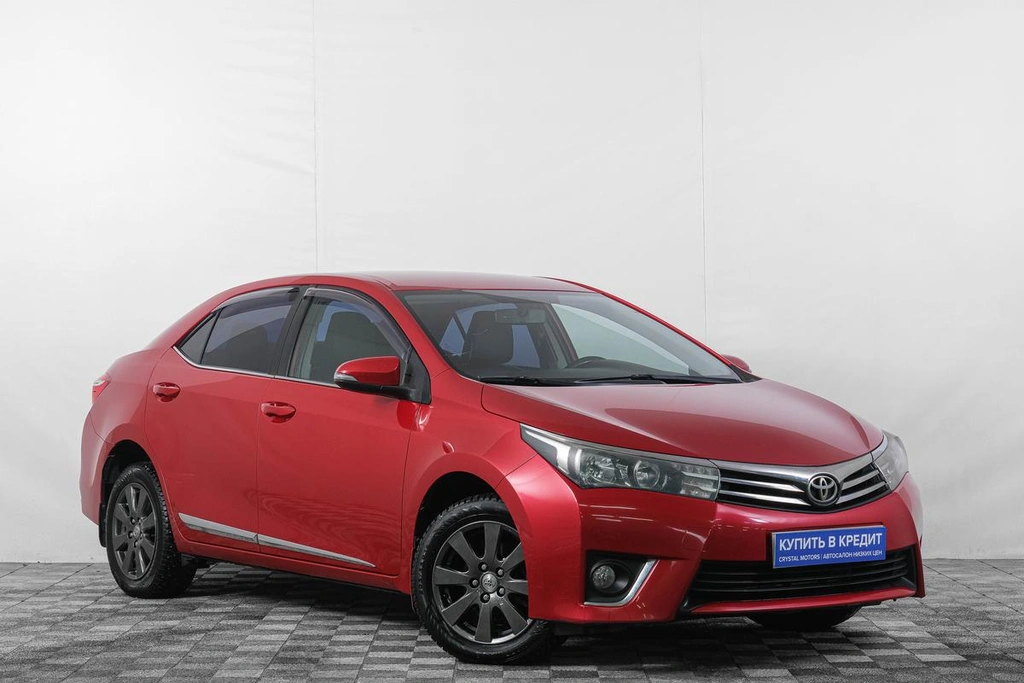 Седан Toyota Corolla 2013 года, 1449000 рублей, Кемерово