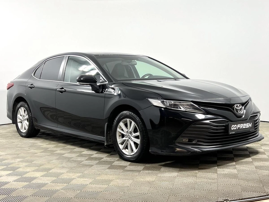 Седан Toyota Camry 2021 года, 2299900 рублей, Казань