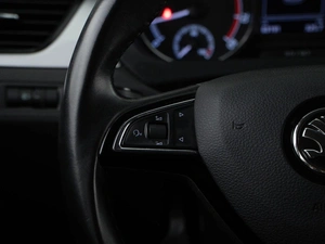 Лифтбек Skoda Rapid 2018 года, 1599050 рублей, Москва