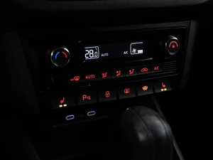 Лифтбек Volkswagen Polo 2021 года, 1950046 рублей, Москва