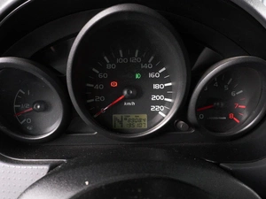 Хетчбэк Mitsubishi Colt 2005 года, 430000 рублей, Красный Пахарь