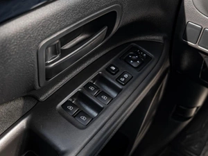 Внедорожник Mitsubishi Outlander 2020 года, 2100000 рублей, Краснодар