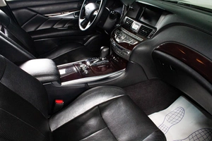 Седан Infiniti M37 2011 года, 1349000 рублей, Сургут
