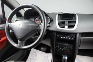 Хетчбэк Peugeot 207 2007 года, 319000 рублей, Оренбург