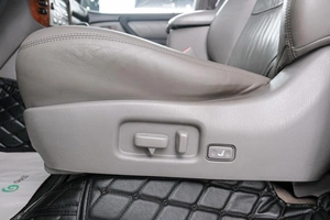 Внедорожник Toyota Land Cruiser 2004 года, 2699000 рублей, Красноярск