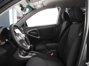 Внедорожник Toyota RAV4 2008 года, 1070000 рублей, Омск