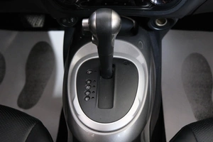 Внедорожник Nissan Juke 2012 года, 1289000 рублей, Омск