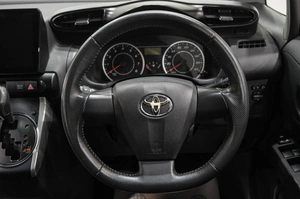 Минивэн Toyota Wish 2011 года, 1199000 рублей, Новокузнецк