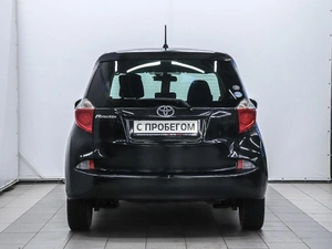 Хетчбэк Toyota Ractis 2011 года, 790000 рублей, Красноярск