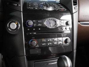 Внедорожник Infiniti QX70 2014 года, 2149000 рублей, Воронеж