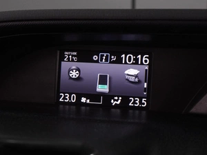 Минивэн Toyota Voxy 2020 года, 3339000 рублей, Воронеж