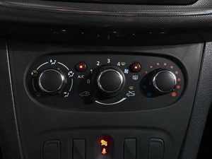 Седан Renault Logan Stepway 2018 года, 1169000 рублей, Ростов-на-Дону