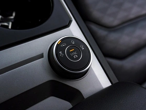 Внедорожник Volkswagen Touareg 2018 года, 5389000 рублей, Тюмень