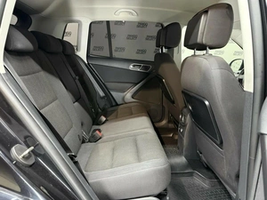 Внедорожник Volkswagen Tiguan 2012 года, 1390000 рублей, Красноярск