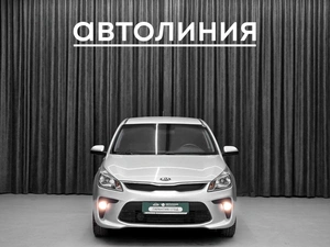 Седан Kia Rio 2019 года, 949000 рублей, Красноярск