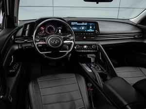 Седан Hyundai Elantra 2021 года, 2010000 рублей, Краснодар