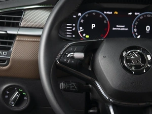 Внедорожник Skoda Kodiaq 2023 года, 4957000 рублей, Омск