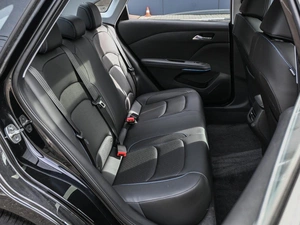 Седан Chevrolet Monza 2023 года, 2179000 рублей, Кирилловка