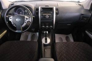 Внедорожник Nissan X-Trail 2010 года, 1149000 рублей, Омск
