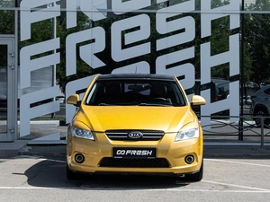 Хетчбэк Kia Ceed 2009 года, 700000 рублей, Волгоград