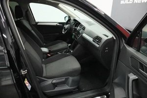 Внедорожник Volkswagen Tiguan 2021 года, 2270000 рублей, Курск